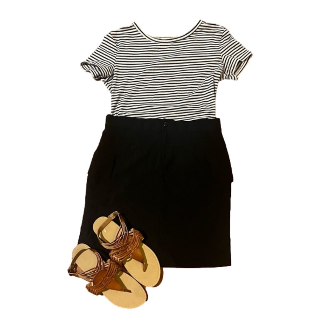 Size medium mini skirt